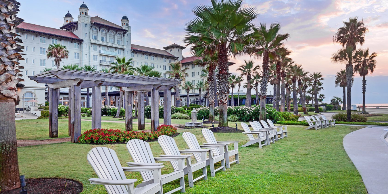 DVO Project - Hotel Galvez Courtyard