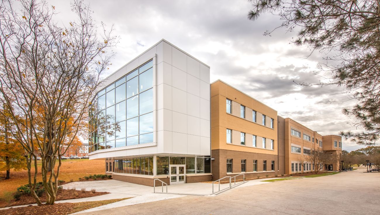 urban-gro | Projects - LeNoir Hall at Columbus State University